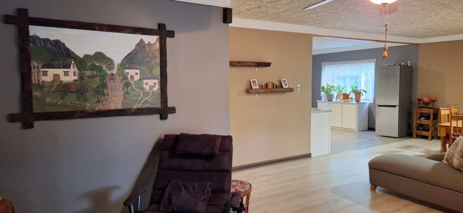 4 Bedroom Property for Sale in Riversdale Western Cape